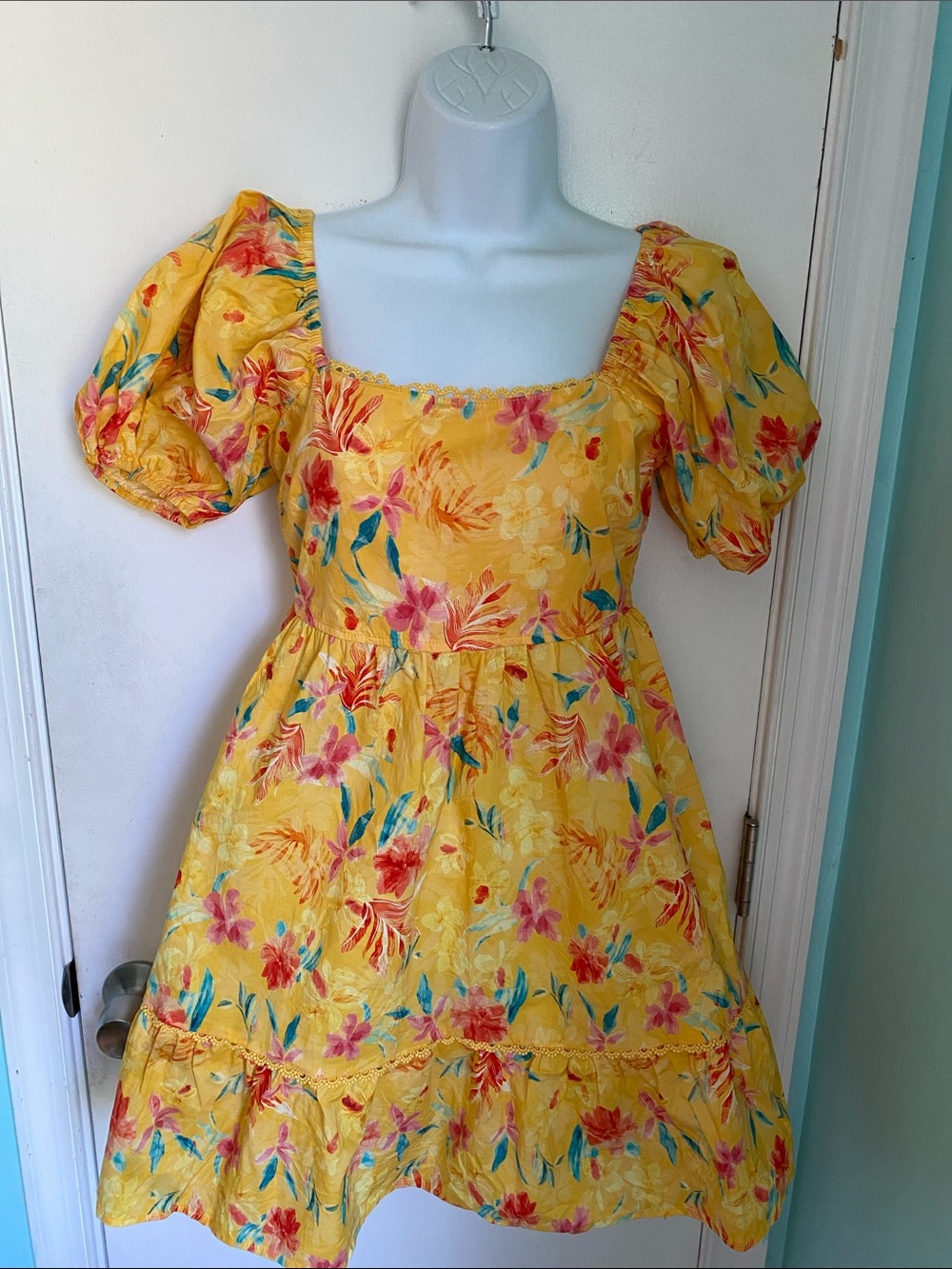 Umgee Floral Puff-Sleeve Dress NWOT